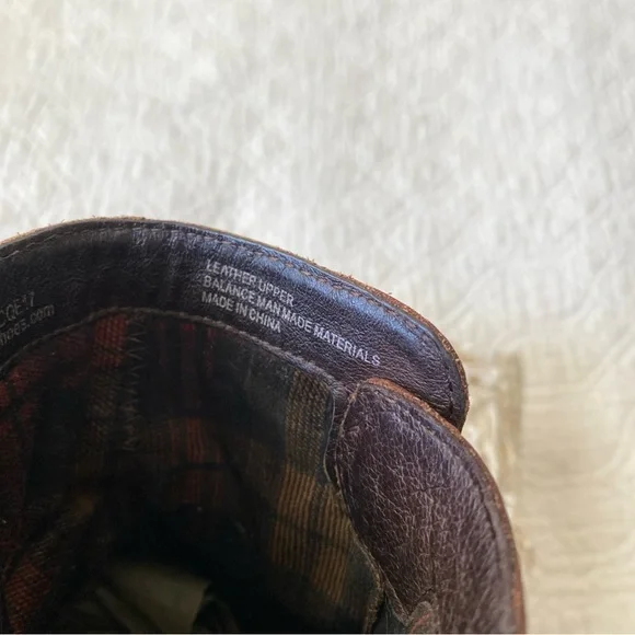 Born Brown Leather Ankle Boots Zip Up Sides Size 8 - Picture 9 of 16